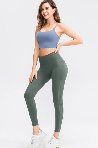 Wide Waistband Slim Fit