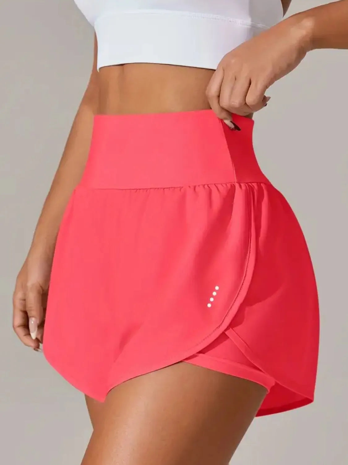 Pocketed High Waist Active Shorts - Comfortable & Stylish Workout Wear