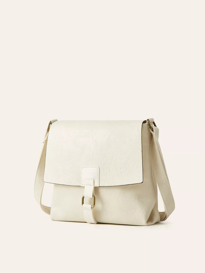 Vintage Buckle Flap Crossbody Bag