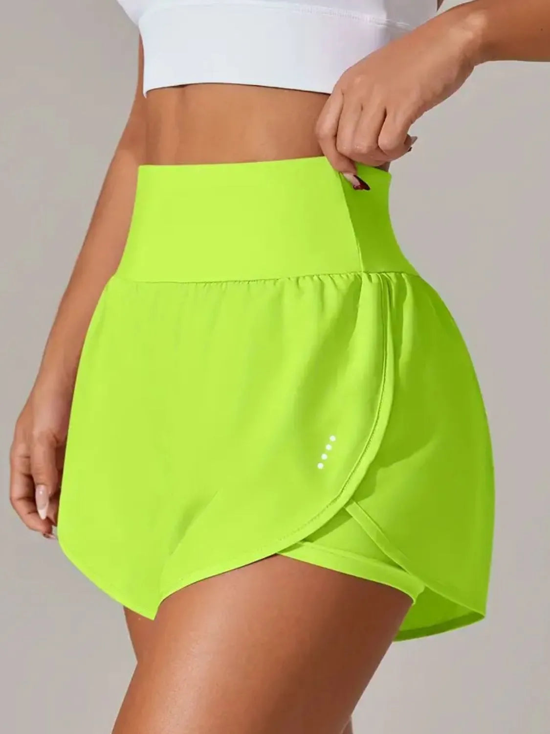 Pocketed High Waist Active Shorts - Comfortable & Stylish Workout Wear