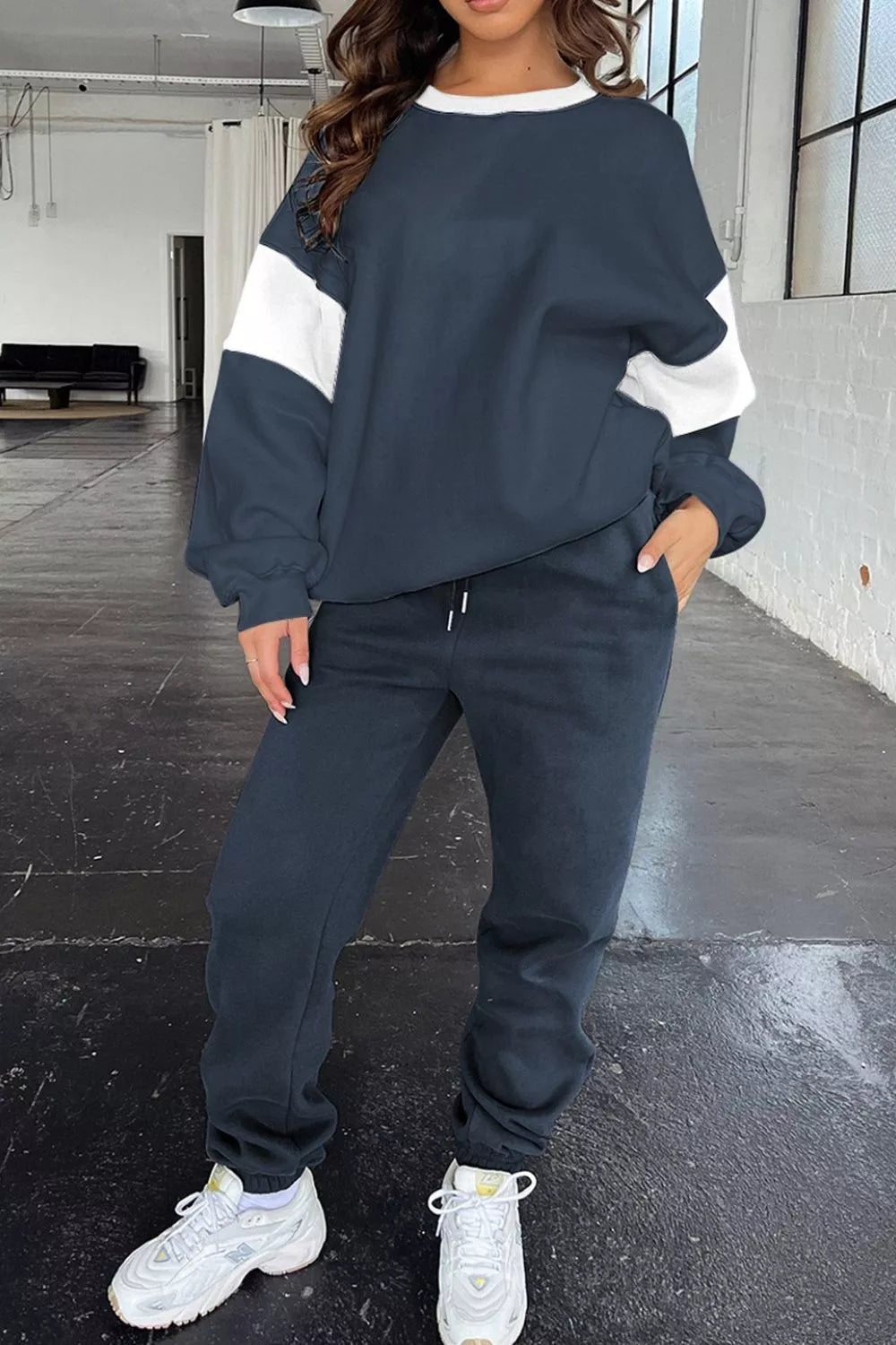 Drop Shoulder Loose Sweatshirt