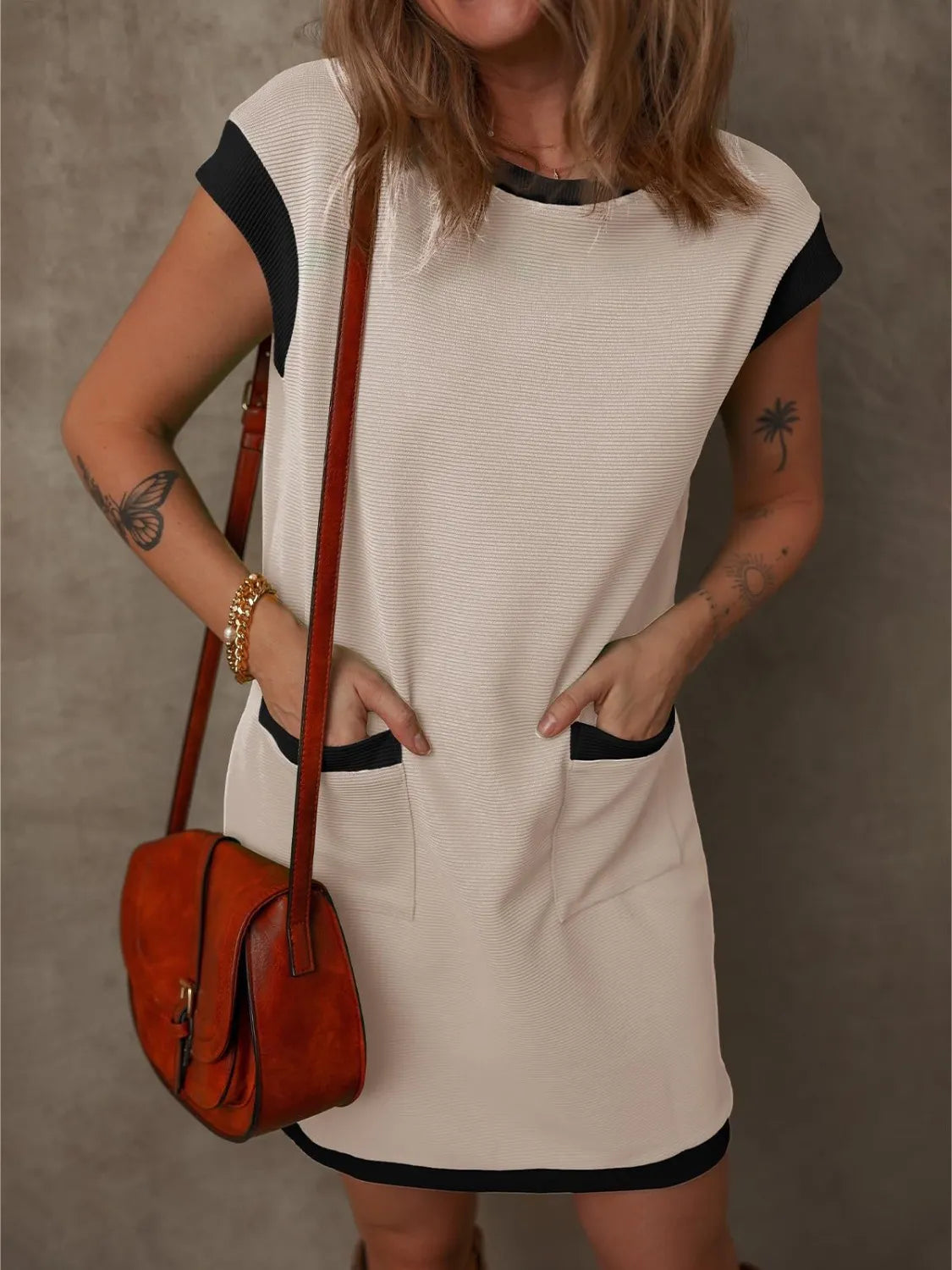 Round Neck Cap Sleeve