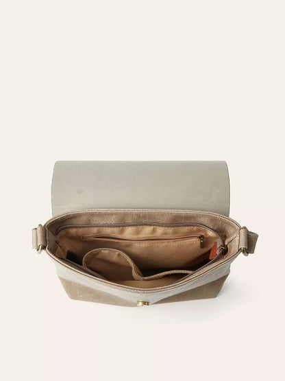 Vintage Buckle Flap Crossbody Bag