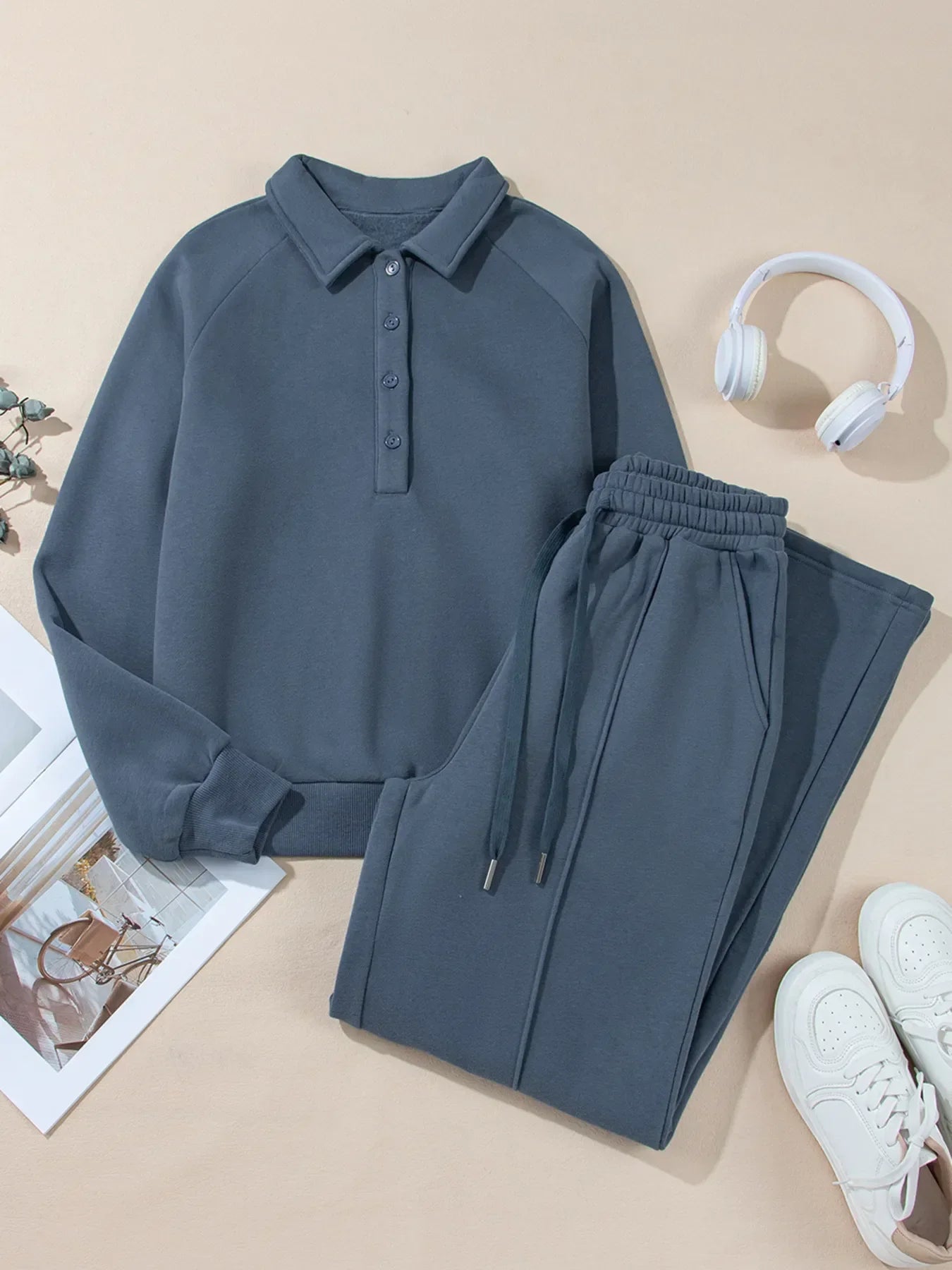 Collared Sweatshirt