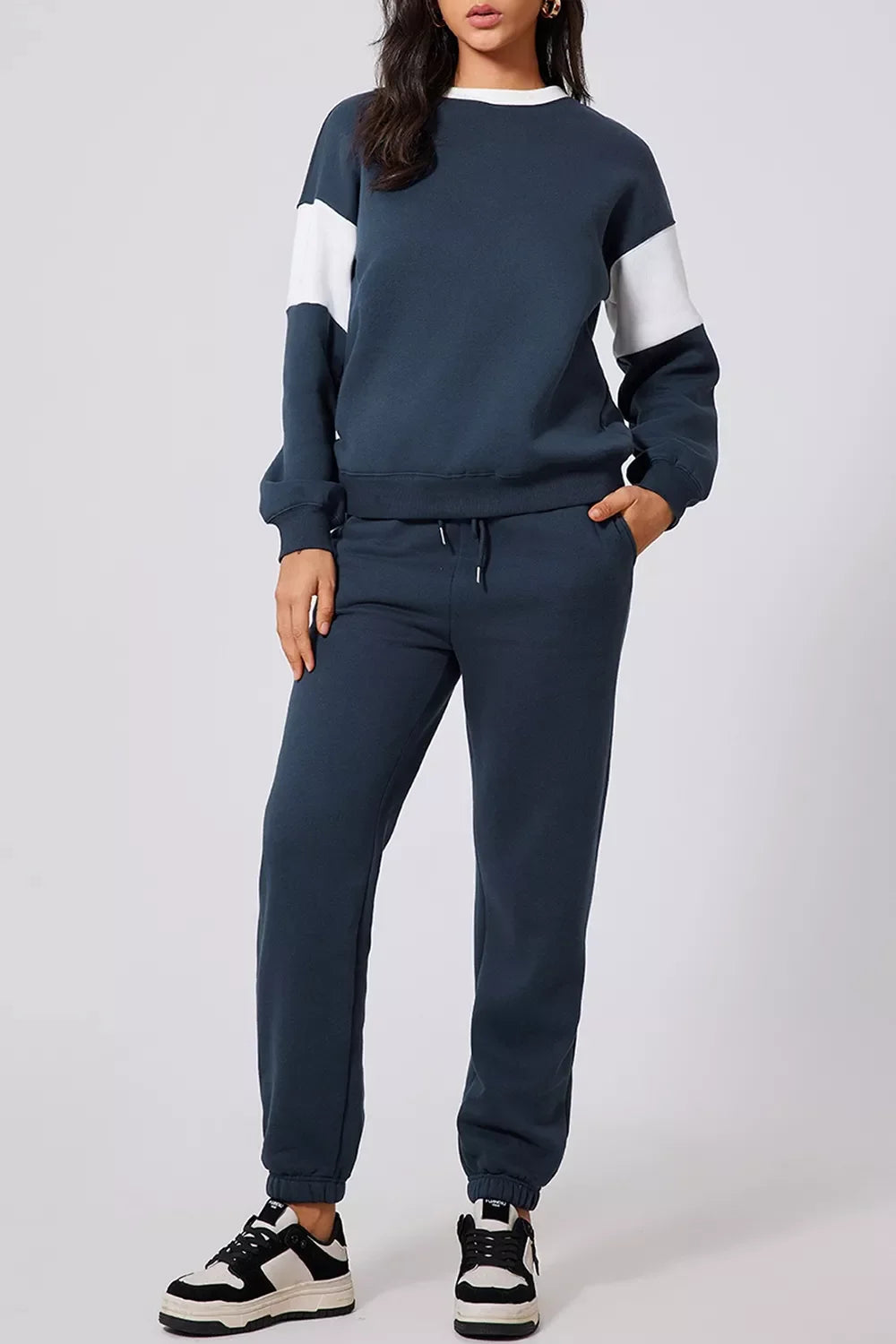 Drop Shoulder Loose Sweatshirt