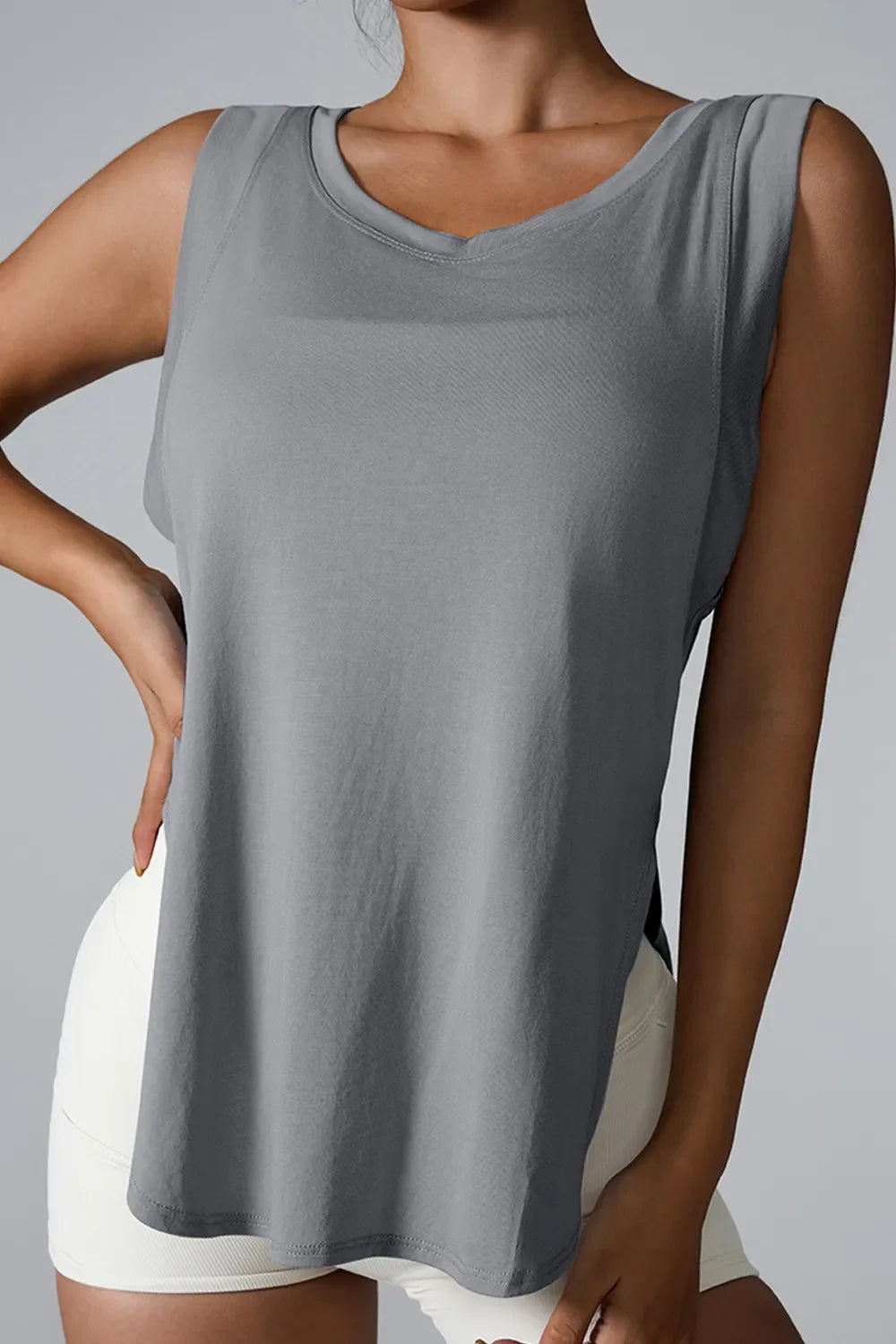 Slit Round Neck