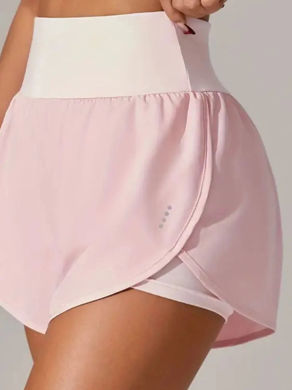 Pocketed High Waist Active Shorts - Comfortable & Stylish Workout Wear